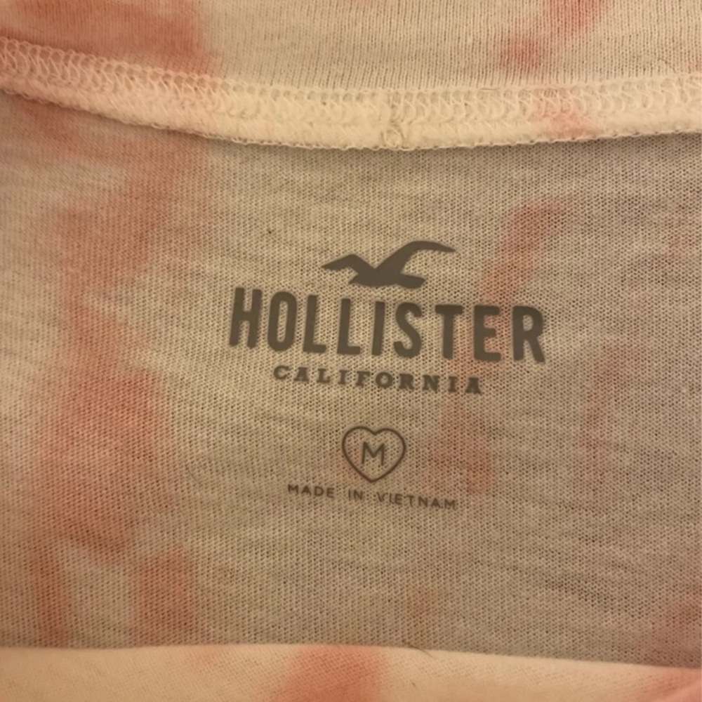 Hollister tie-dyed crop top - Picture 2 of 3